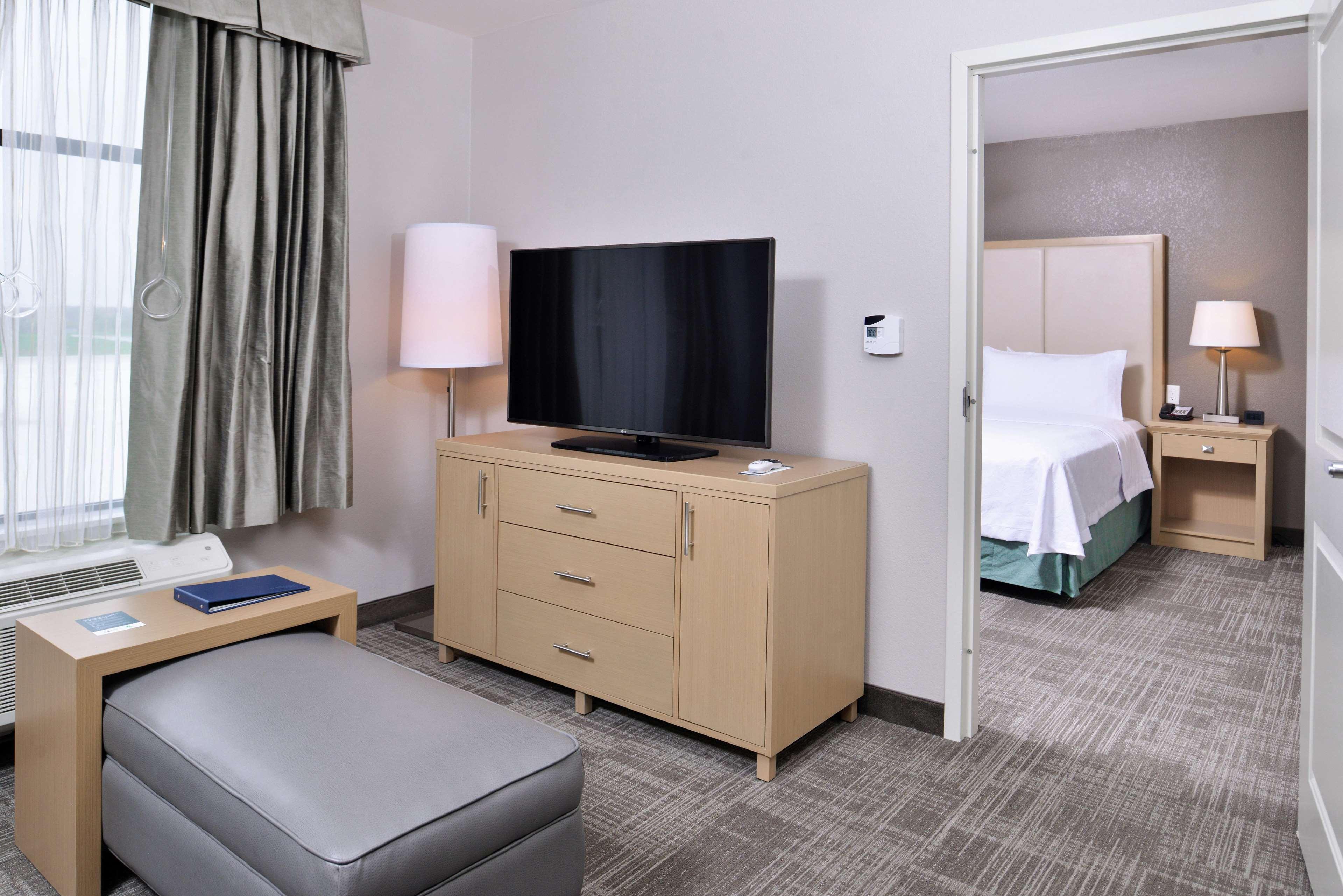 Homewood Suites Des Moines Airport Exterior foto