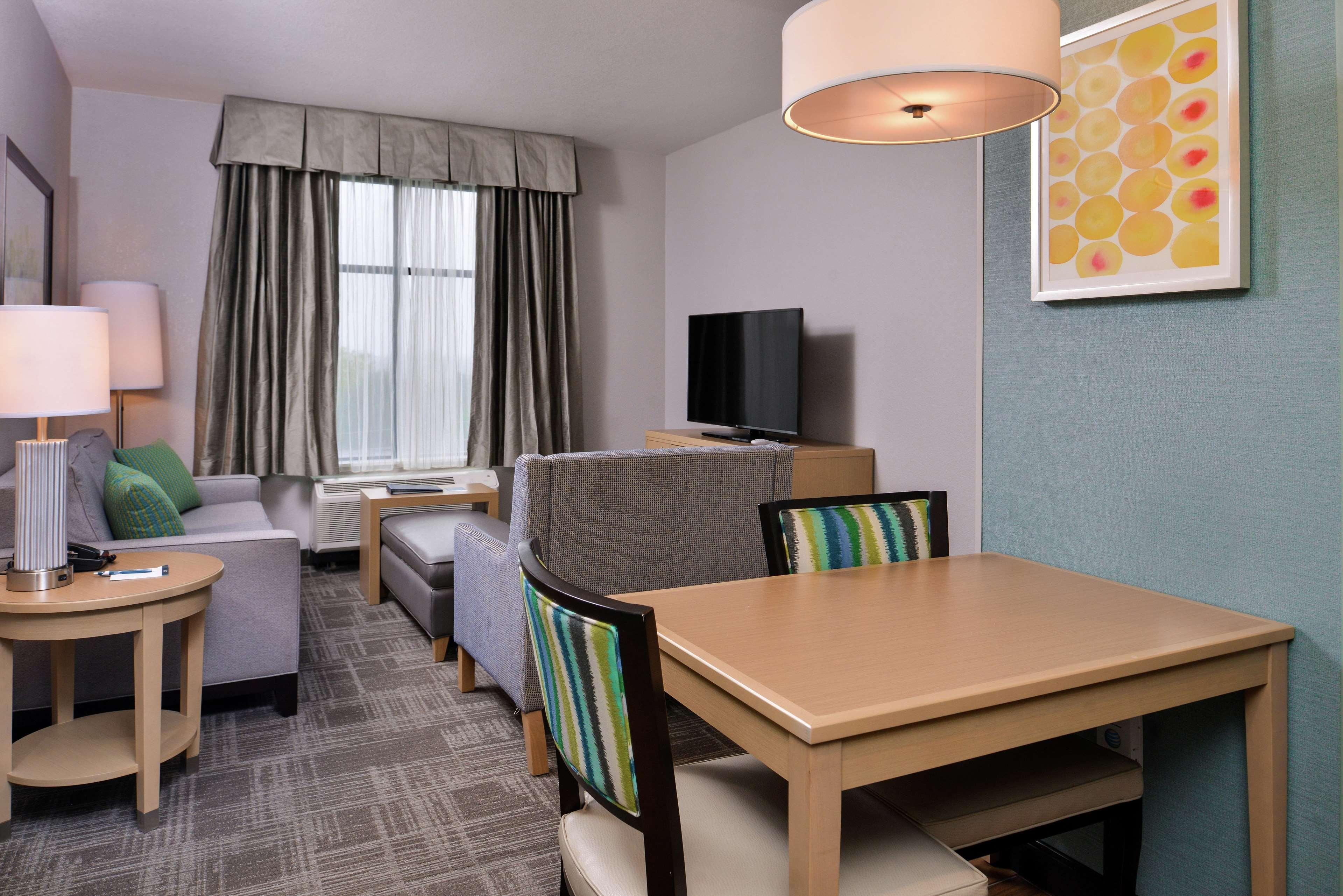 Homewood Suites Des Moines Airport Exterior foto
