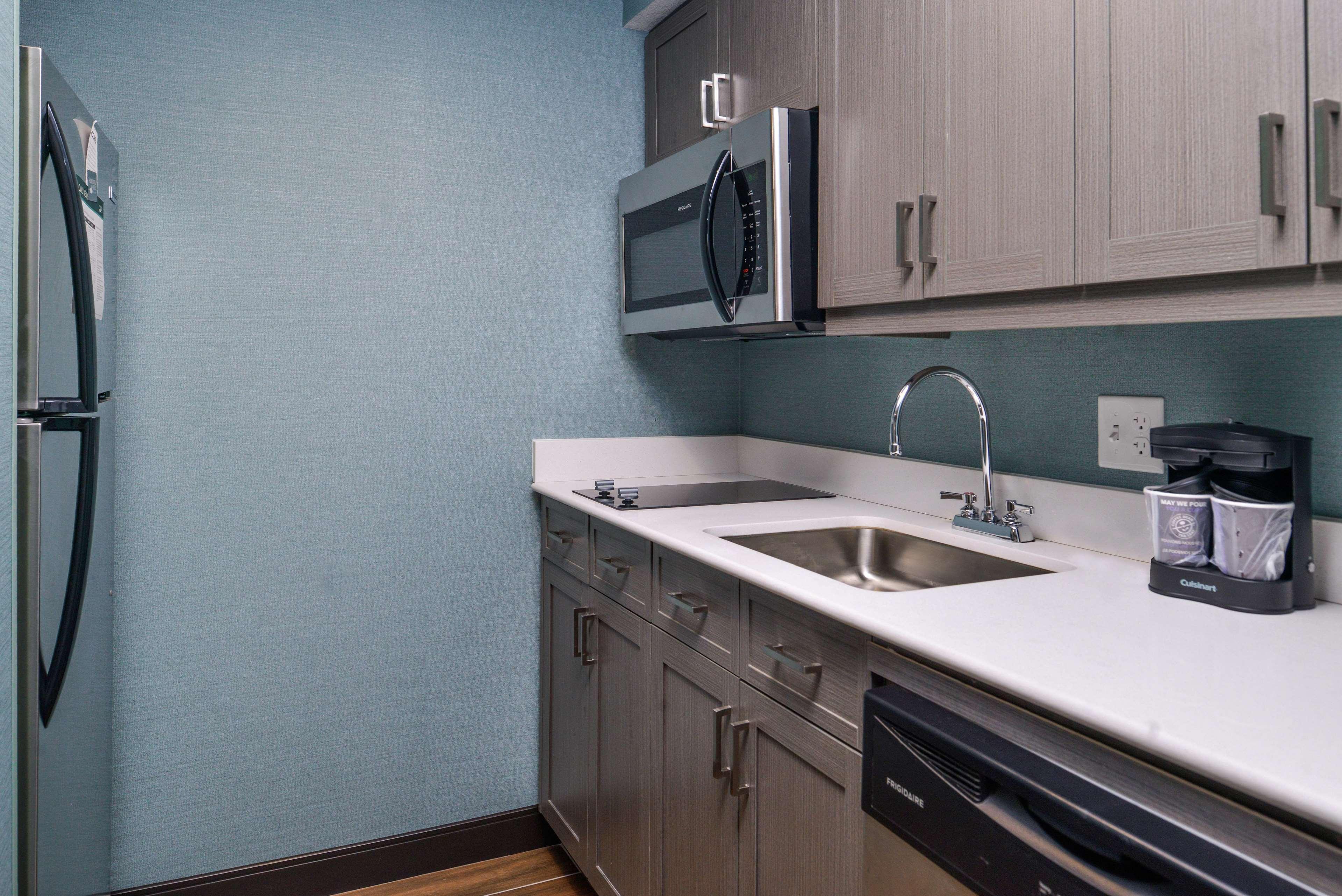 Homewood Suites Des Moines Airport Exterior foto