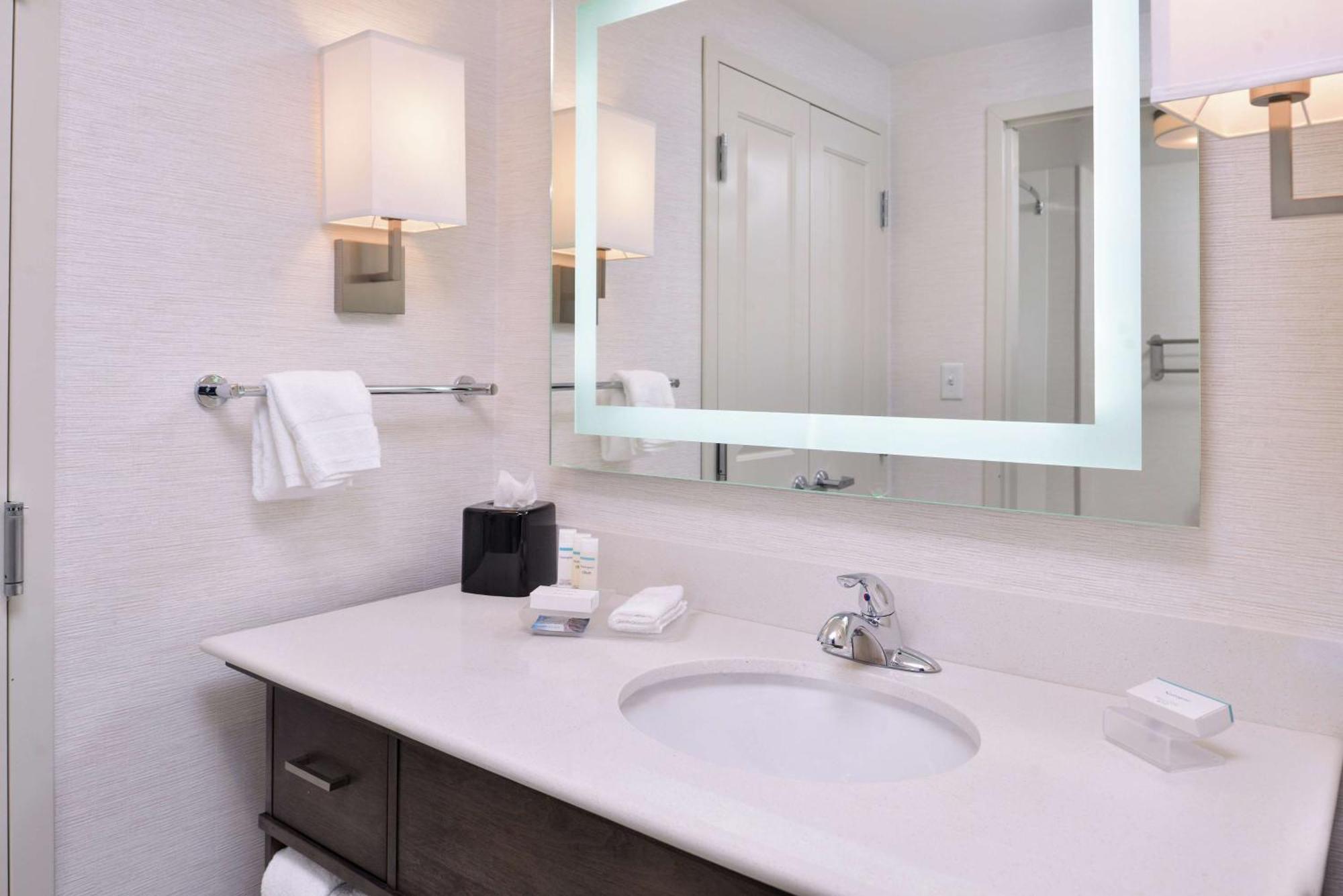 Homewood Suites Des Moines Airport Exterior foto