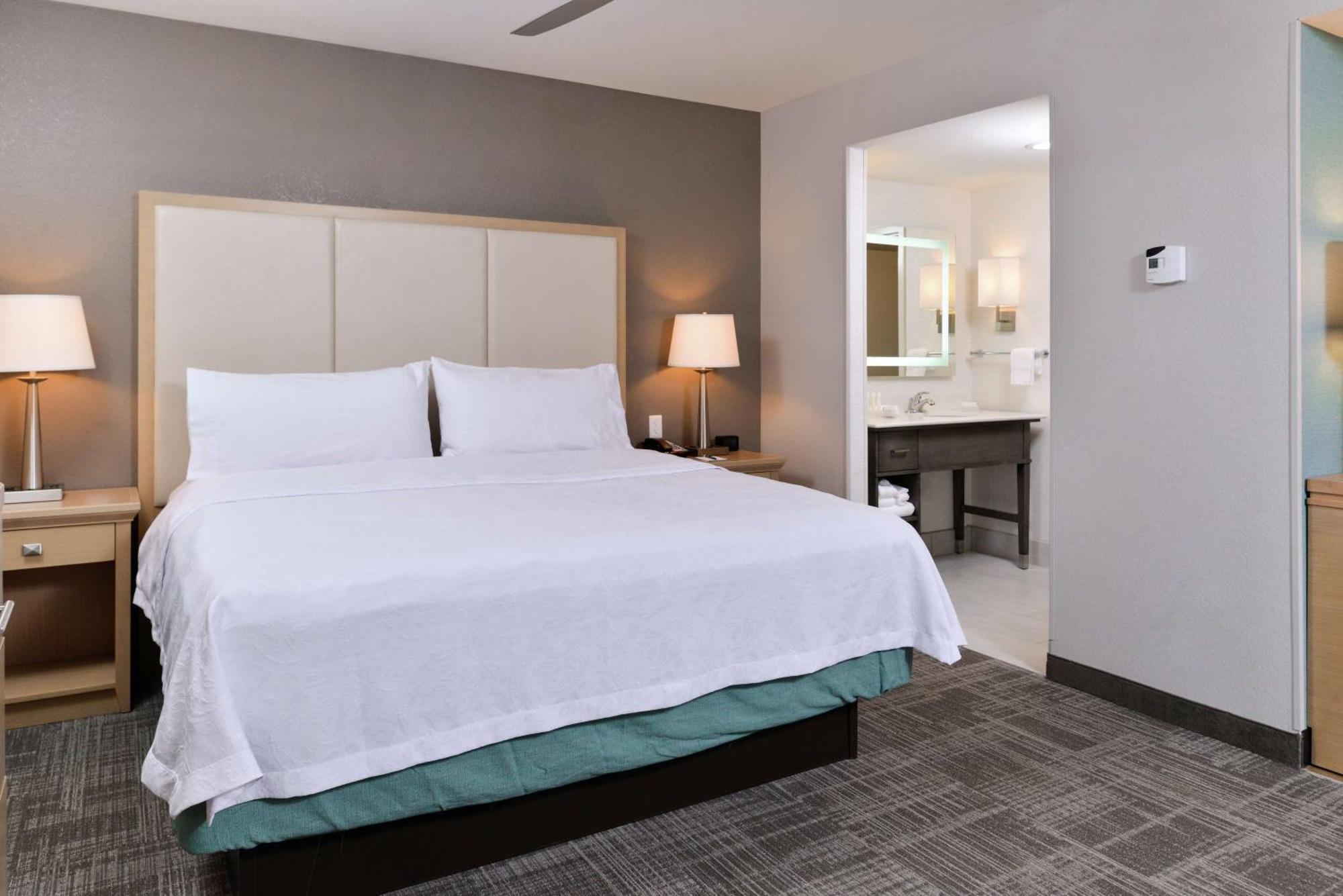 Homewood Suites Des Moines Airport Exterior foto